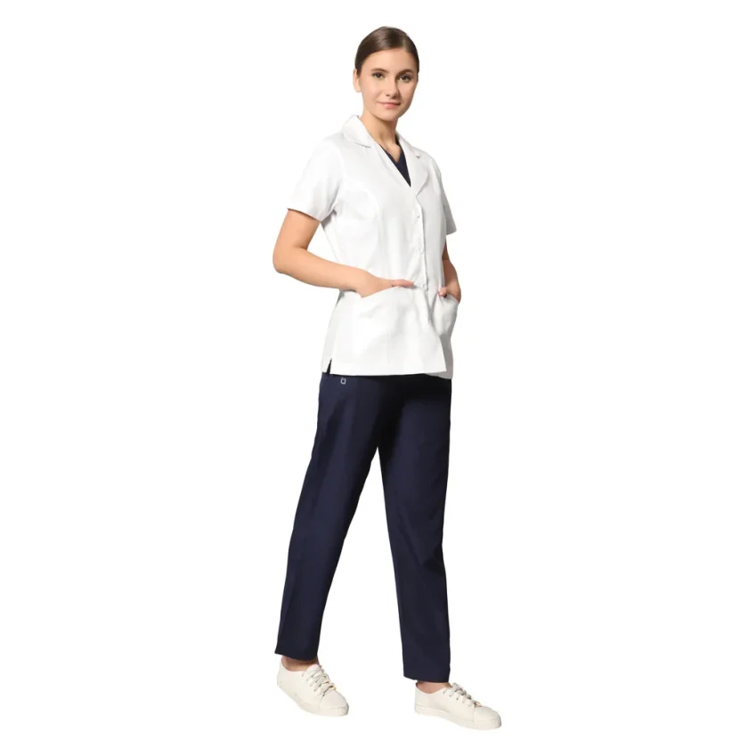 women-shortsleeve-white-regularlength-labcoat