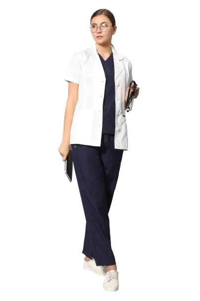 women-shortsleeve-white-regularlength-labcoat